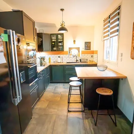 Holiday home Maison De Caractere Familiale Bethisy-Saint-Martin