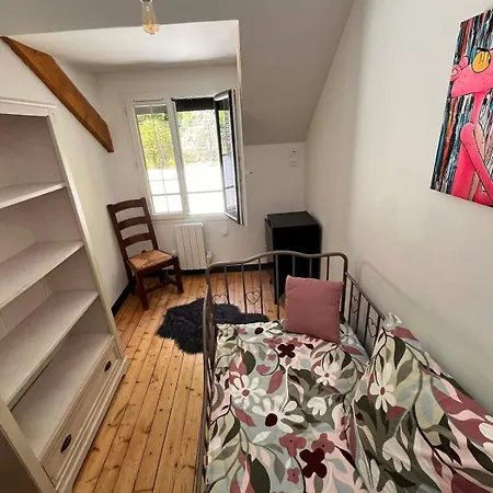 Maison De Caractere Familiale